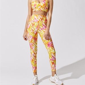 NWOT CARBON38 Tie Dye Yellow and Pink Leggings